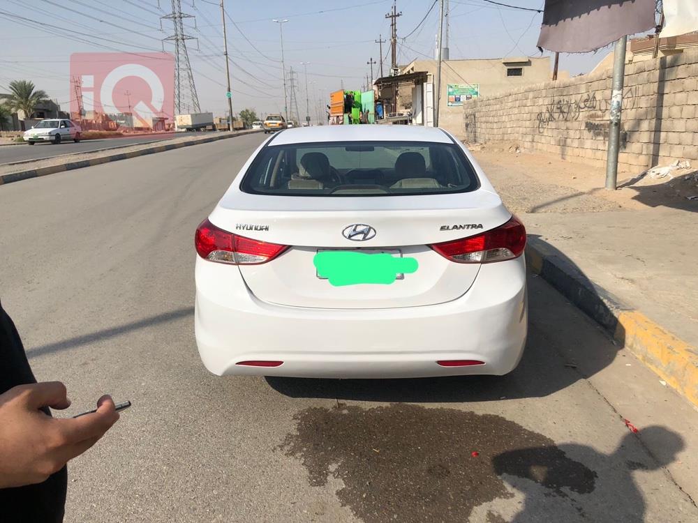 هیوندای ئەلەنترا